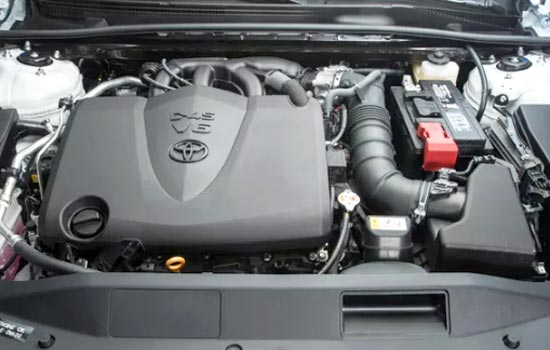 2019 Toyota Camry Hybrid XSE Engine